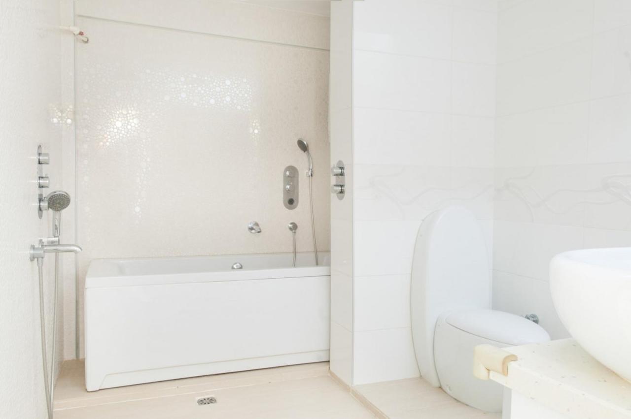Central And Vibrant Flat With Balcony In Besiktas Istanbul Bagian luar foto